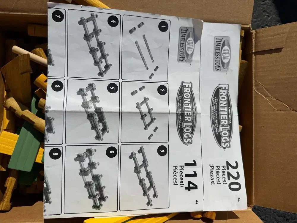 Ideal Timeless Toys Original Frontier Logs 220 Pieces Wooden Construction Set
